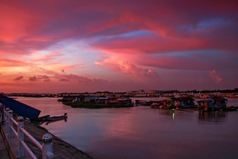 Mekong Delta Slow Travel: Cycling, Homestays & Floating Farms