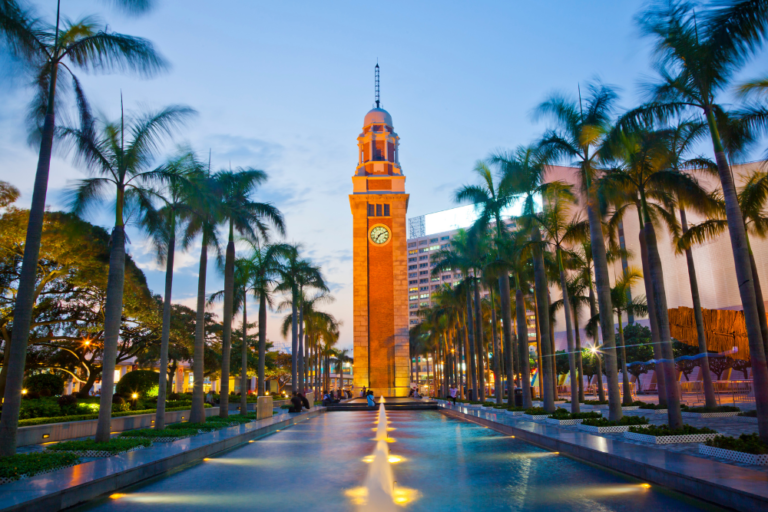 Understanding Singapore’s Customs and Etiquette