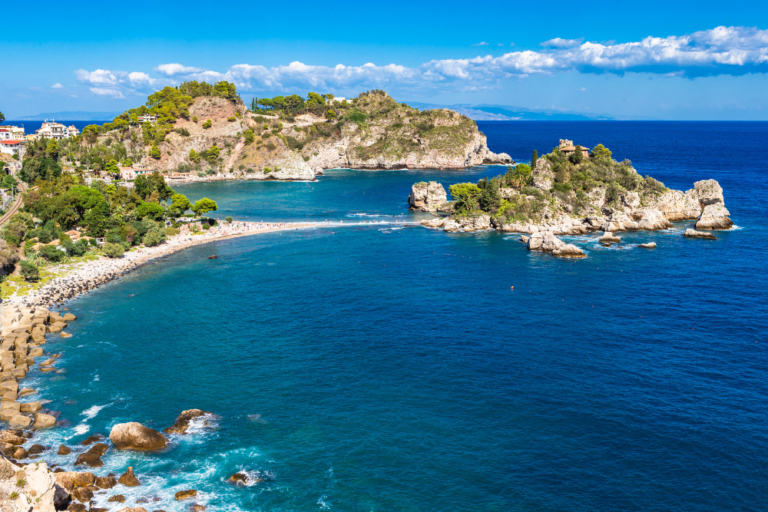 The Best Beaches in Italy for a Summer Getaway