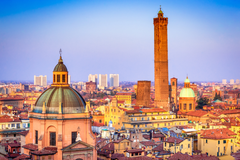 A Foodie’s Tour of Bologna: Italy’s Culinary Capital