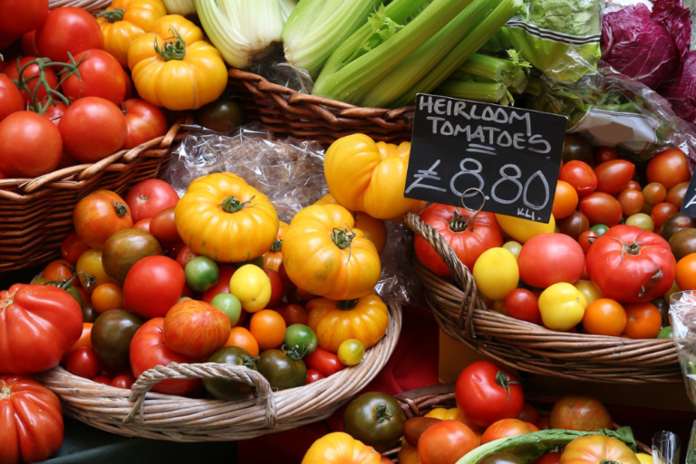 A Guide to London’s Food Markets: What to Eat and Where