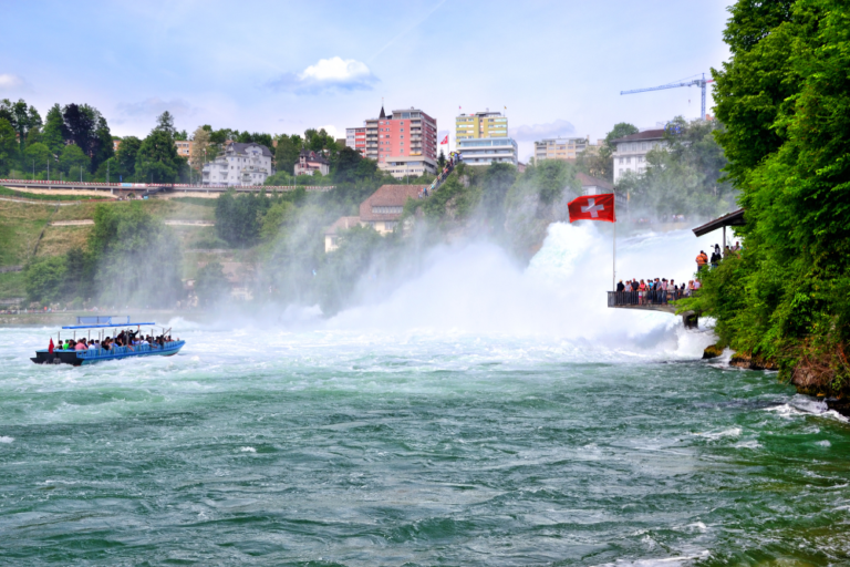 What to Pack for Every Season in Switzerland