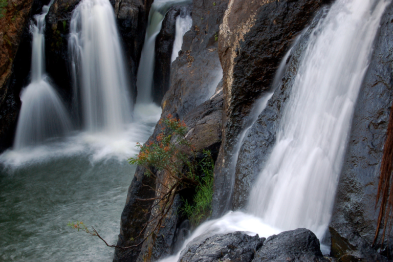 The Top 10 Waterfalls to Visit in Queensland