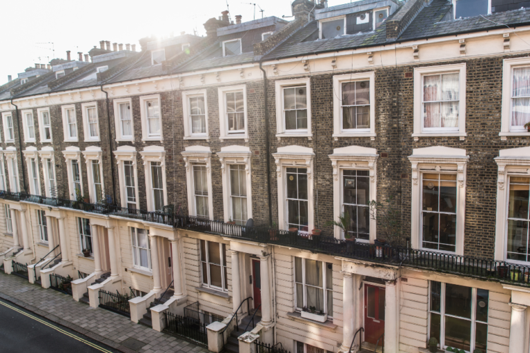 Best London Neighborhoods to Stay in for Every Type of Traveler